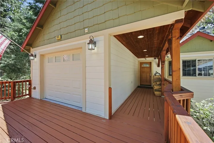 915 Brentwood Drive, Lake Arrowhead, California 92352