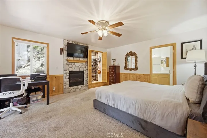 915 Brentwood Drive, Lake Arrowhead, California 92352