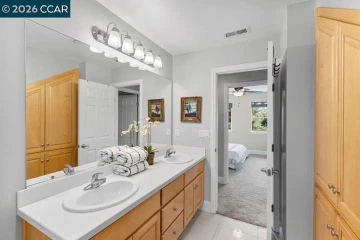 11183 Brittany Ln, Dublin, California 94568
