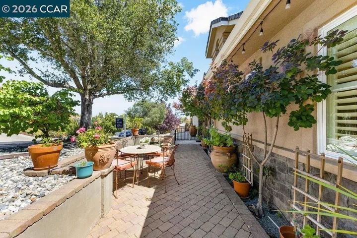 11183 Brittany Ln, Dublin, California 94568