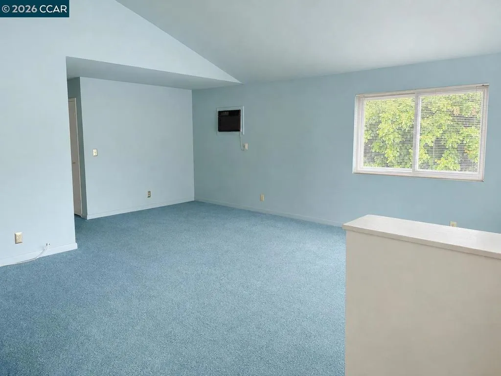 1070 Mohr Ln 1, Concord, California 94518 — photo 4
