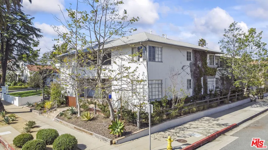751 18th Street A, Santa Monica, California 90402
