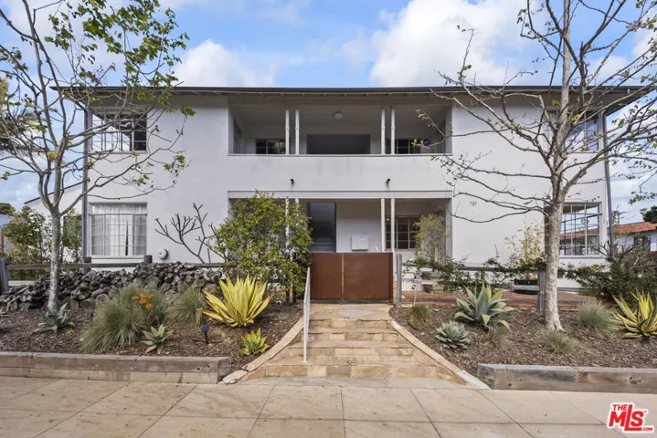 751 18th Street A, Santa Monica, California 90402