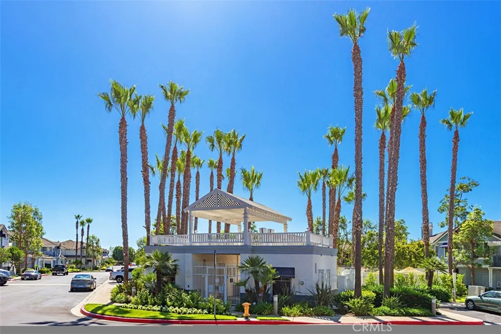 Coronado pool