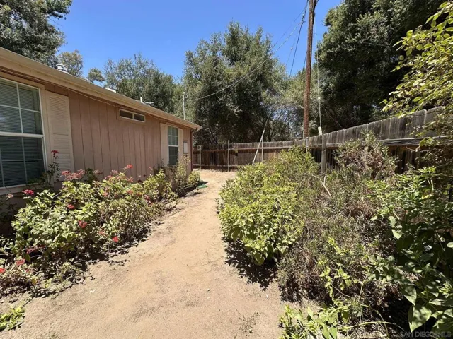 14062 Fernbrook, Ramona, California 92065