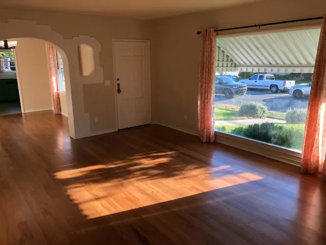 1006 Seabright Avenue, Santa Cruz, California 95062
