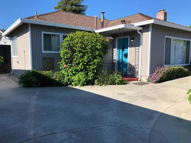 1006 Seabright Avenue, Santa Cruz, California 95062