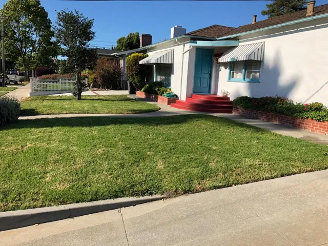 1006 Seabright Avenue, Santa Cruz, California 95062