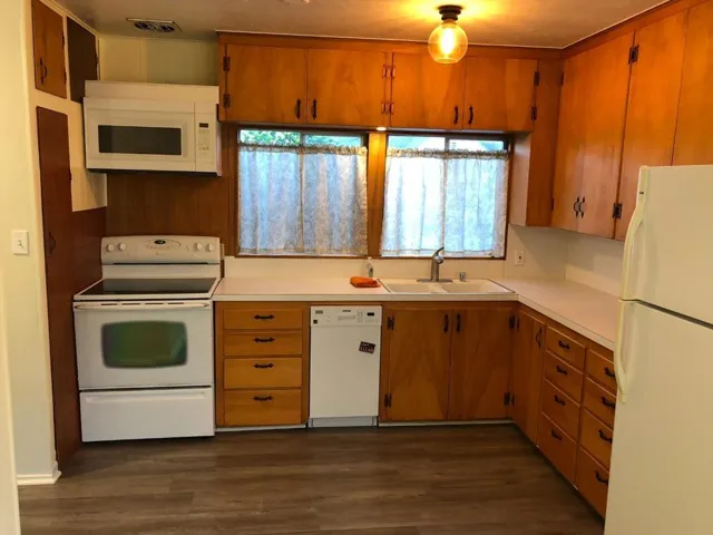 1006 Seabright Avenue, Santa Cruz, California 95062