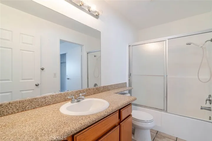 13126 Bromont 1, Sylmar, California 91342