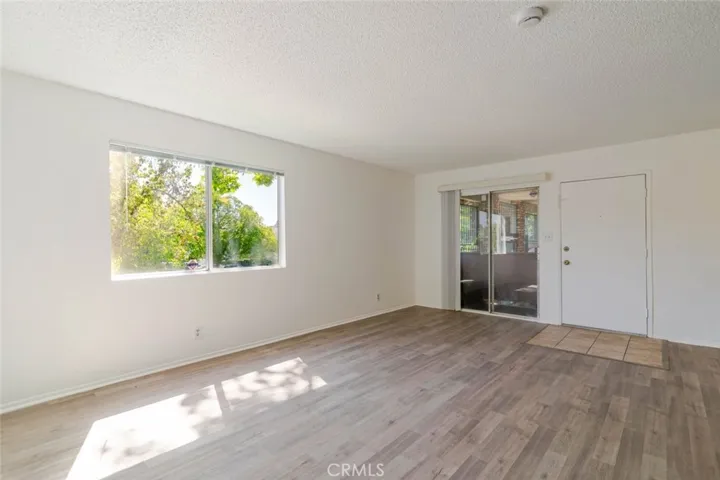 13126 Bromont 1, Sylmar, California 91342