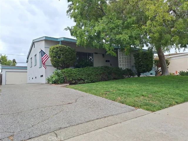 916 Faysmith, Torrance, California 90503