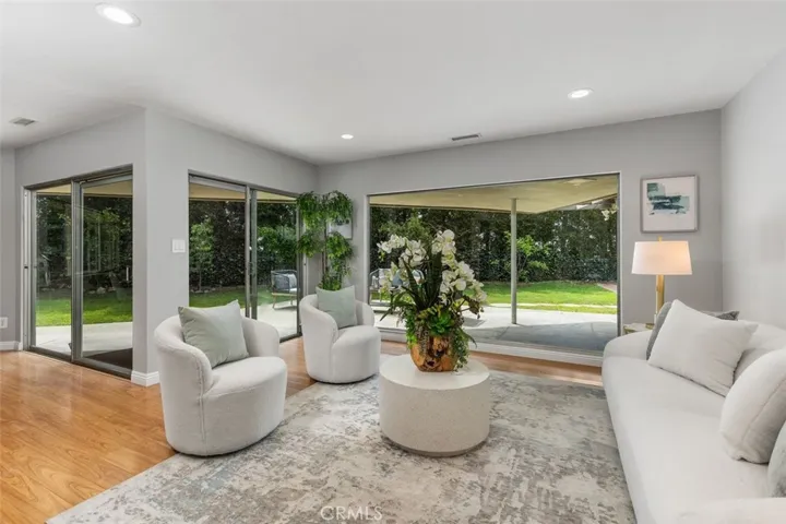2206 Canyon, Arcadia, California 91006