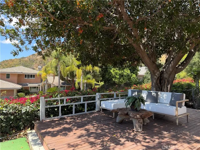 2206 Canyon, Arcadia, California 91006