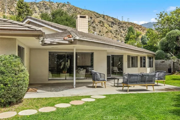 2206 Canyon, Arcadia, California 91006