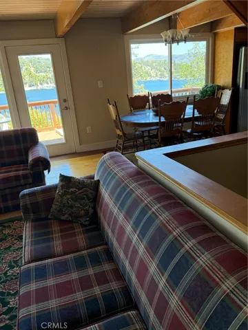 28838 Palisades, Lake Arrowhead, California 92352