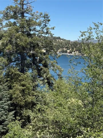 28838 Palisades, Lake Arrowhead, California 92352