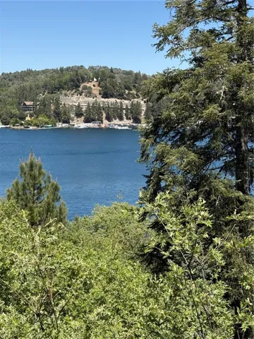 28838 Palisades, Lake Arrowhead, California 92352