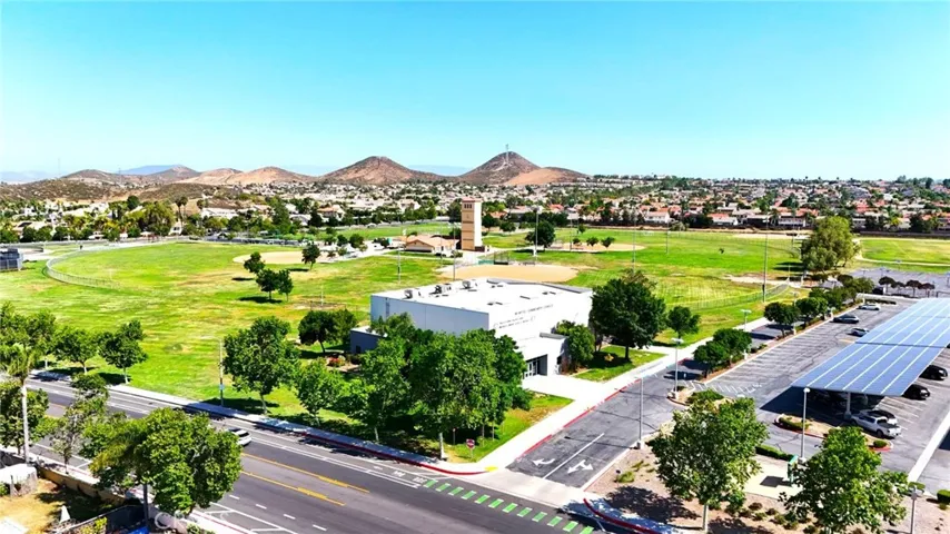 28594 Moon Shadow Drive, Menifee, California 92584