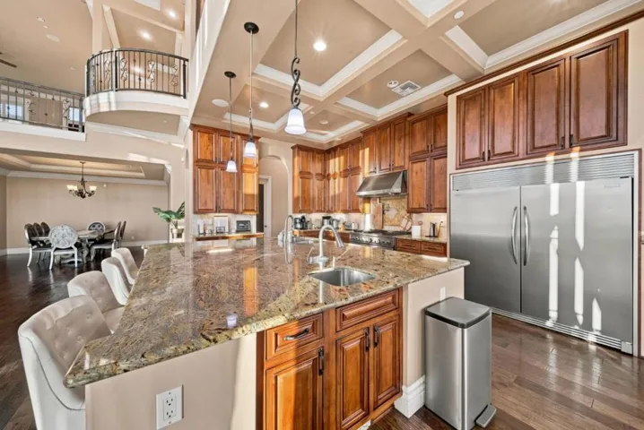 477 Serpa Way, Folsom, California 95630