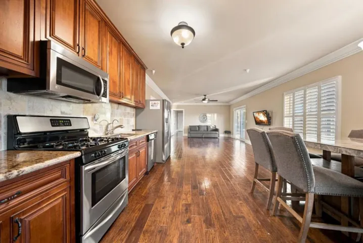 477 Serpa Way, Folsom, California 95630