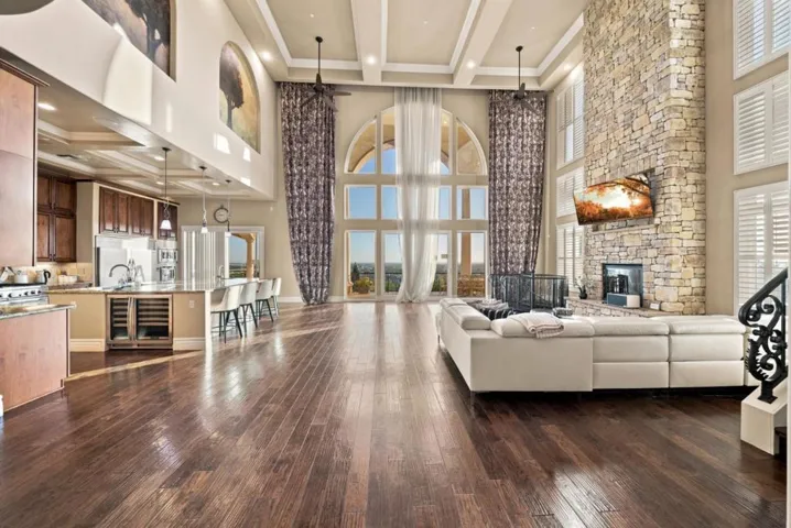 477 Serpa Way, Folsom, California 95630