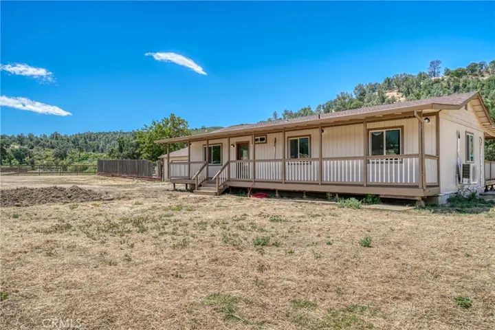1603 New Long Valley, Clearlake Oaks, California 95423