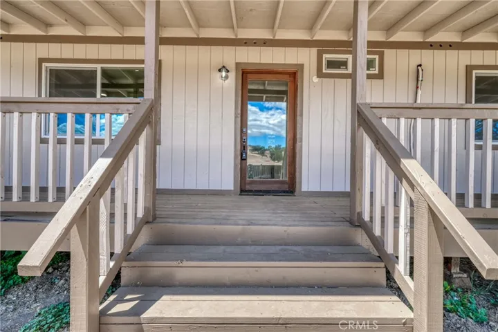 1603 New Long Valley, Clearlake Oaks, California 95423