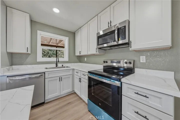 1603 New Long Valley, Clearlake Oaks, California 95423