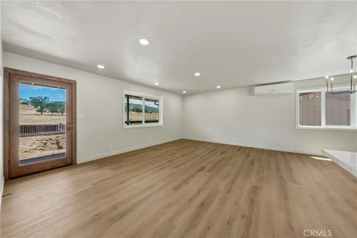 1603 New Long Valley, Clearlake Oaks, California 95423