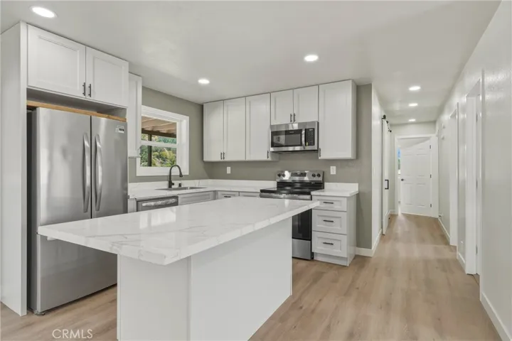 1603 New Long Valley, Clearlake Oaks, California 95423