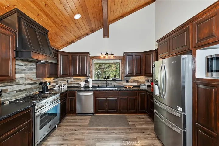 4335 Sand Canyon Road, Big Bear Lake, California 92315