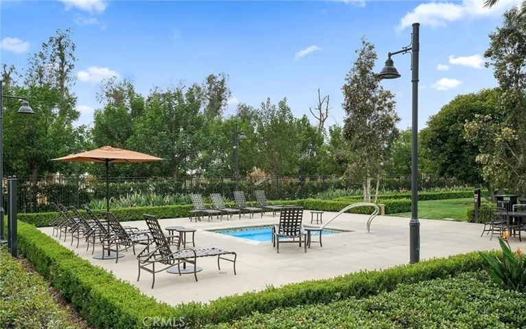 56 Island Carol, Irvine, California 92620