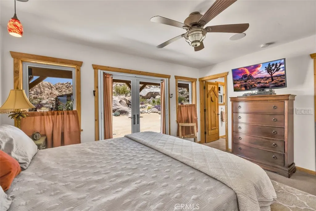 Primary suite