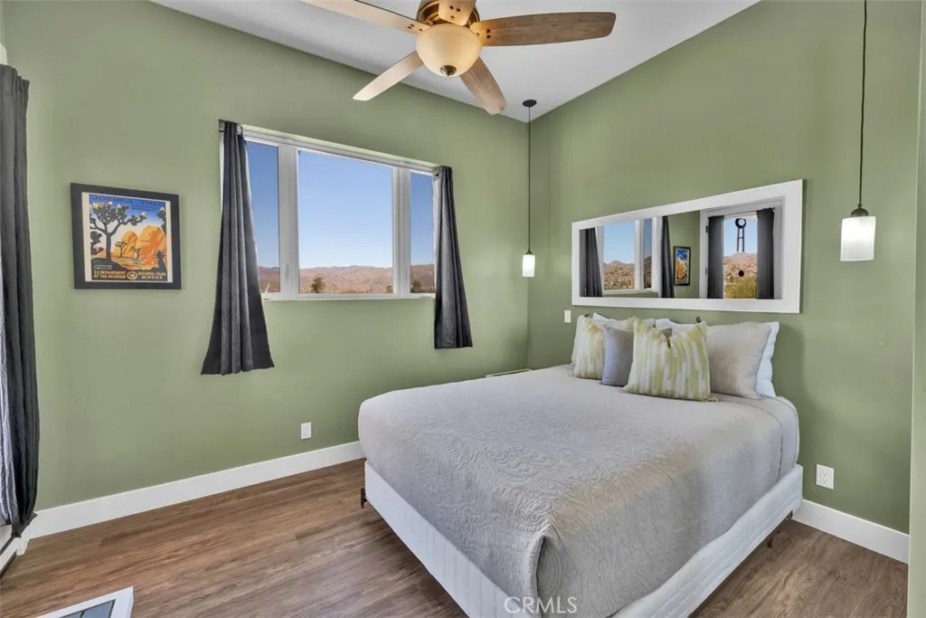 Primary suite in the guest house