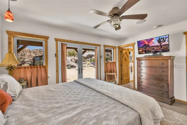 Primary suite