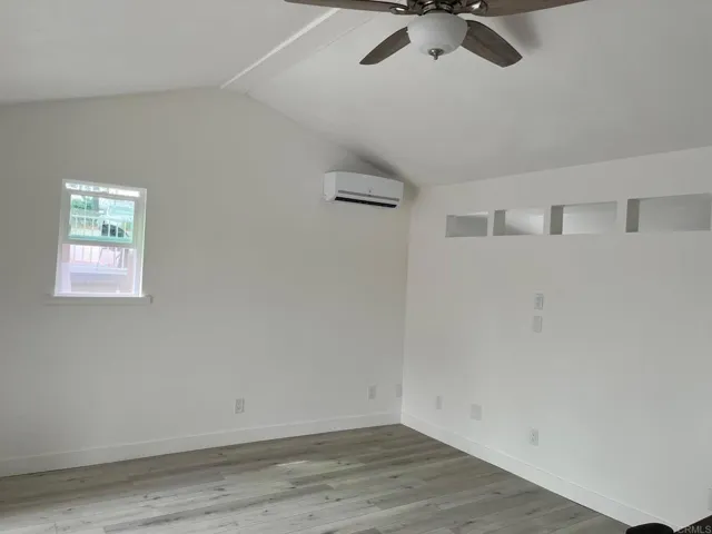 697 Ocean View Avenue, Encinitas, California 92024