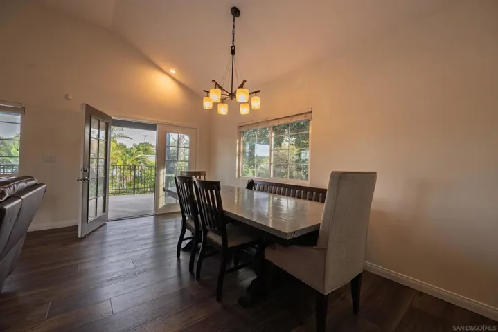 444 Avalon Dr., Vista, California 92084