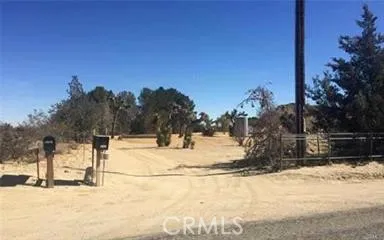 7494 Mojave Tropico Rd, Mojave, California 93501 — photo 4