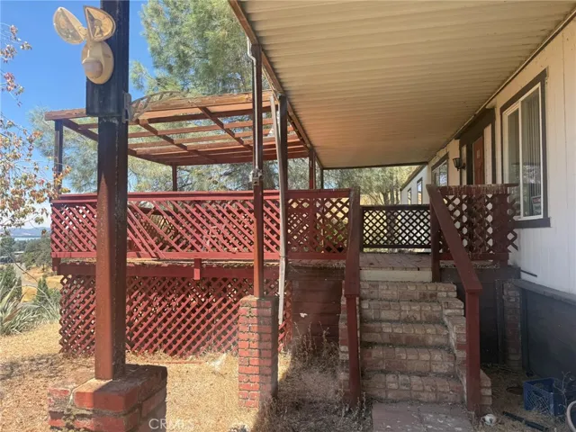 3855 Lakeview, Lucerne, California 95458