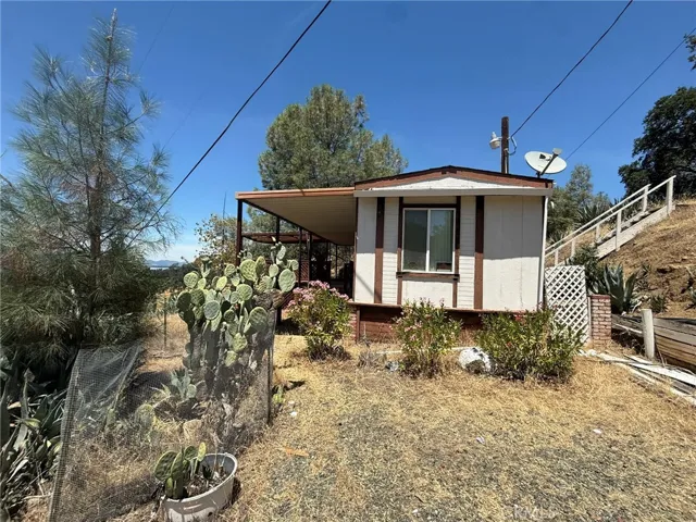 3855 Lakeview, Lucerne, California 95458