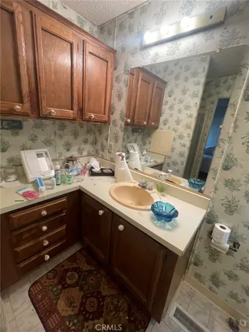 3855 Lakeview, Lucerne, California 95458