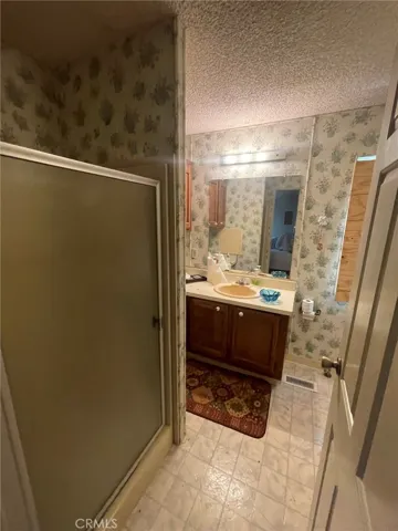 3855 Lakeview, Lucerne, California 95458