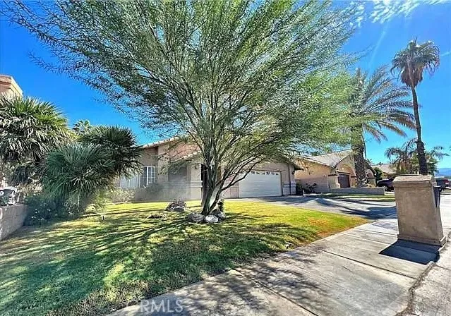 28070 Avenida Maravilla, Cathedral City, California 92234