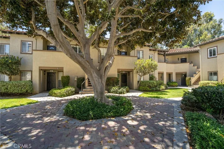 16 Via Solaz, Rancho Santa Margarita, California 92688