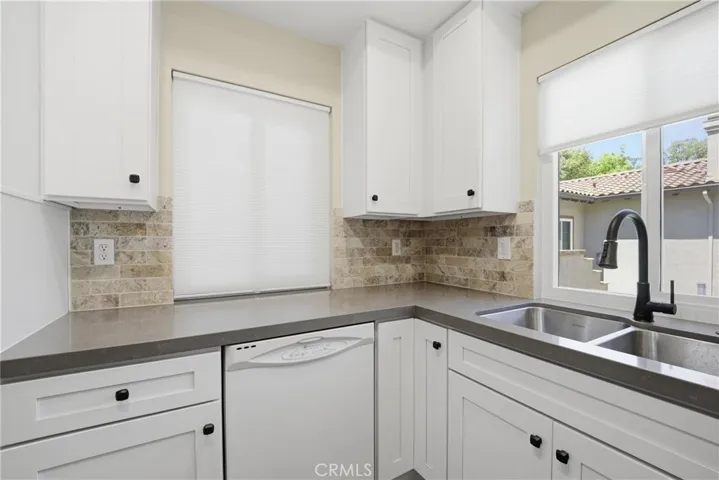 16 Via Solaz, Rancho Santa Margarita, California 92688