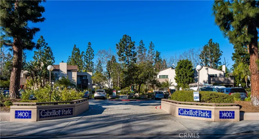 1360 Cabrillo Park Drive F, Santa Ana, California 92701
