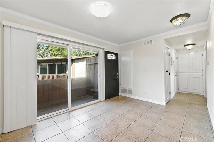 3050 S Bristol 1j, Santa Ana, California 92704