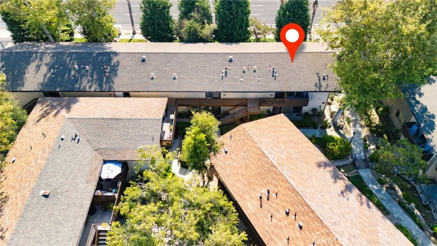 3050 S Bristol 1j, Santa Ana, California 92704