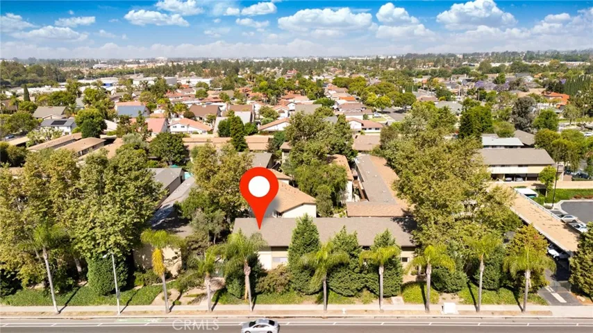 3050 S Bristol 1j, Santa Ana, California 92704